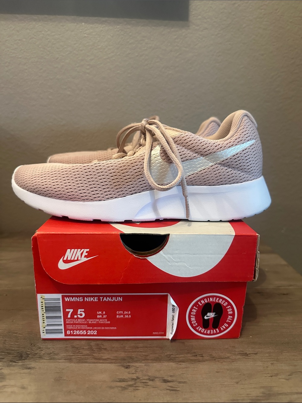Sale! Womens Nike Tanjun Shoes